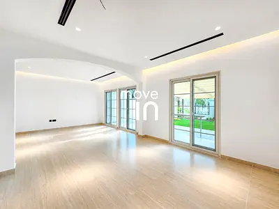 STUNNING | Renovated 2 Bed + Maids | Kitchen Appliances