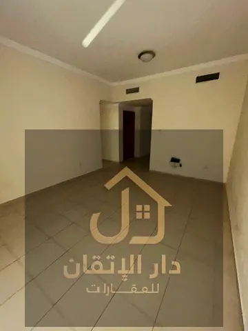 غرفه وصاله | بلكونه |  تكييف مركزي | توزيع عملي مريح  |  صيانة مجانية  | الشارقه القليعه