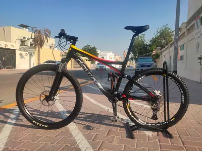 Devinci carbon Full Suspension Mountain Bike - 26”/27.5” Good Condition