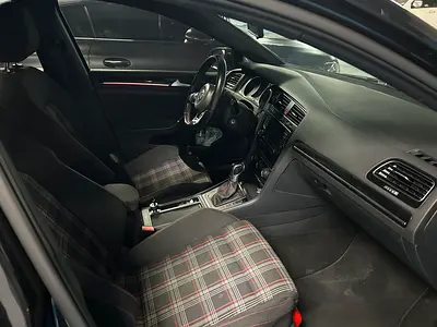 2015 Volkswagen GOLF GTI — фото 8