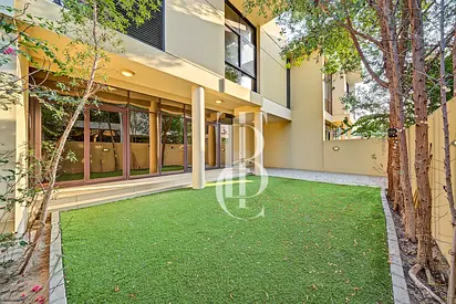 Excellent Condition | Very Private Rear | Vacant