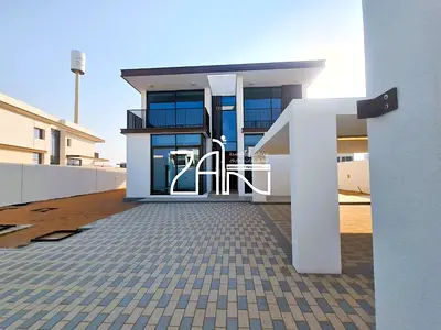 V5 Villa | Exceptional Plot | Prime Location