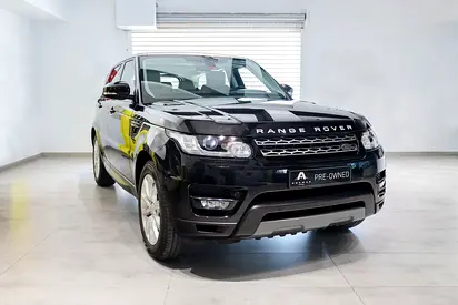 Land Rover Range Rover SE | 2017 | GCC Specs | 1st owner lady driven - GCC