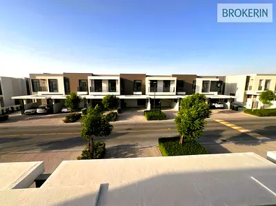 STUNNING VILLA | SPACIOUS LIVING | WITH MAIDS ROOM