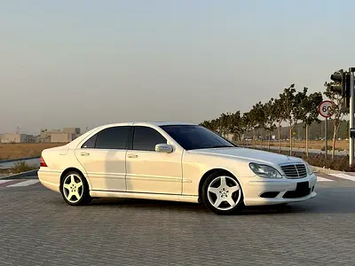 Mercedes-Benz S500 AMG | 5.0L V8 | 2007 | Japanese Specs | 165,000 km | White / Black |