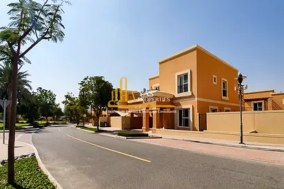 Large Corner Plot| 4BR Semmer Villa