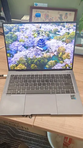 huawei matebook x pro，i7，16GB , 1TB
