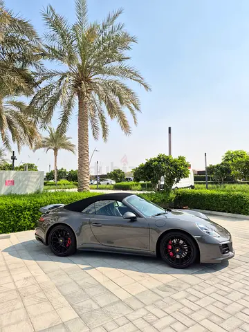 Porsche 911 Carrera GTS 2017 CABRIO CARBON FIBER PDK NO ACCIDENT OR PAINT