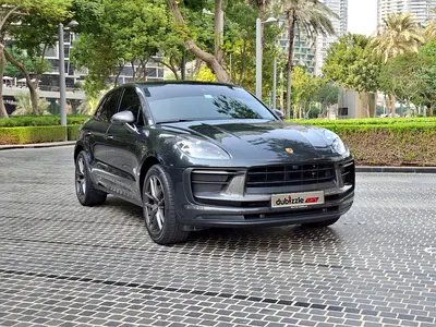 AED 3419/month | 2023 Porsche Macan T | GCC Specs | Ref#545276