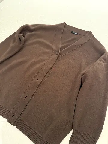 Brown V-neck Button-up Cardigan, size M