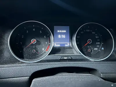 2015 Volkswagen GOLF GTI — миниатюра 11