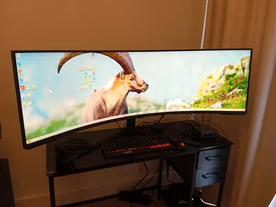 Samsung Odyssey Neo G9 57-inch Dual UHD Curved Gaming Monitor Display Size & Shape: 57-inch ultrawid