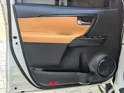 صورة مصغرة 11 لـ 2021 Toyota FORTUNER