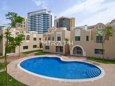 SPACIOUS VILLA IN A LUSH GREEN COMMUNITY