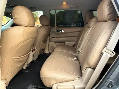2019 Nissan PATHFINDER photo 8