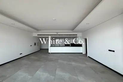 HIGH FLOOR | SPACIOUS | PRIME LOCATION |