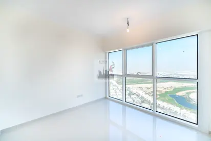 Cozy 1 BR I High Floor I Premium Location