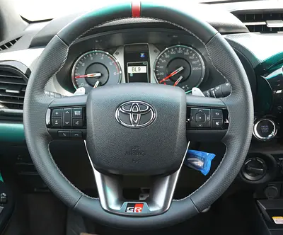 2026 Toyota HILUX — миниатюра 20