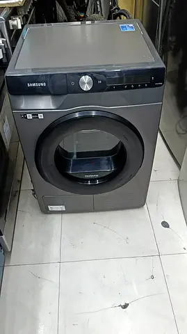 Samsung Heat Pump Dryer – Modern Model