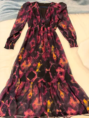 Purple patterned long sleeve midi dress, excellent condition