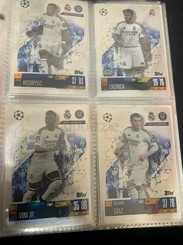 Binder not included UEFA Champions League Topps collectible player cards - Real Madrid set 16