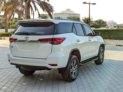 صورة مصغرة 12 لـ 2021 Toyota FORTUNER
