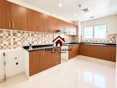 Cheapest Price ● Balcony ● Family Building ● Ready to Move!