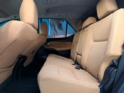 2021 Toyota FORTUNER photo 7
