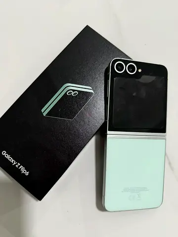 Samsung z flip 6