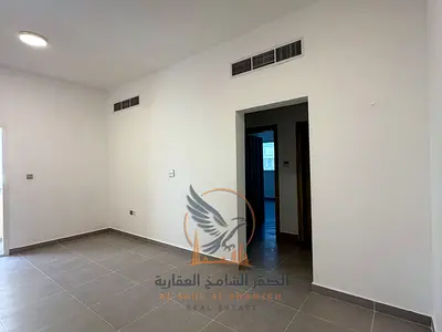 شقه غرفتين وصاله وبلكونه ثاني ساكن مساحه ممتازه وموقع متميز لايجار السنوي في عجمان