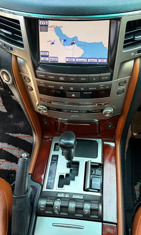 2013 Lexus LX-SERIES — миниатюра 17