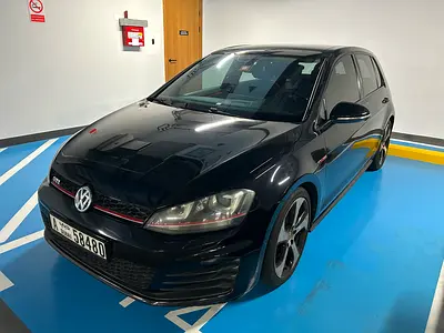 2015 Volkswagen GOLF GTI — фото 2