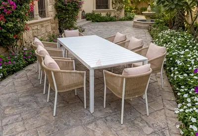 Beautiful 8-Seaters High Quality Luxury Aluminium Outdoor Dining Chairs and Table Set