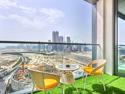 Modern 3BR+M | Burj View | Furnished | Vacant