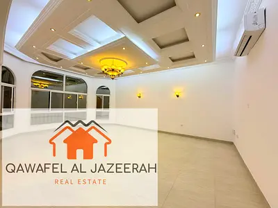 Excellent Quality 4bedroom | hall | majlas | maid room | prime location