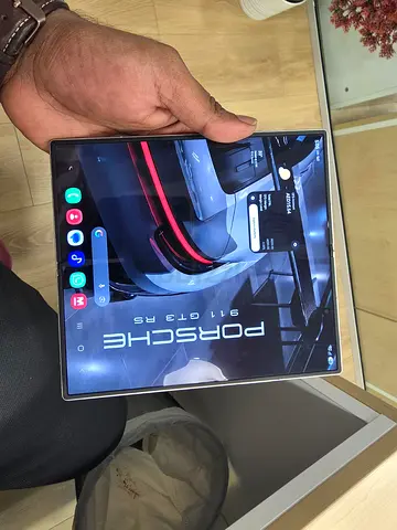 Samsung Galaxy Z Fold 7 (foldable) in good working condition