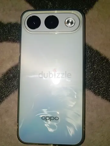 OPPO smartphone in good condition with clear back case with box new use only 15 day's