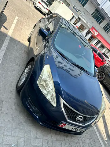 Nissan Tiida 2014 GCC Specs in Excellent Condition