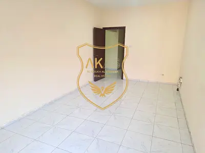 BiG SIZE AND FAMILY SHARING ALLOWED,2BHK RENT 72K/6CHQS,CLEAN BUILD. ROLLA STREET
