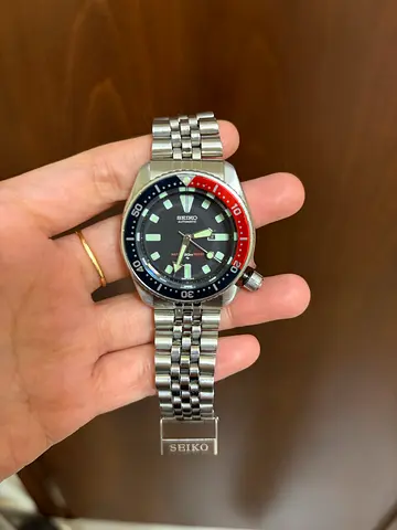 Seiko Automatic 'Pepsi' Diver Watch with Jubilee Bracelet - Good Condition