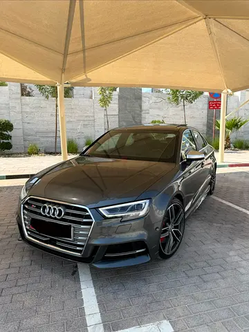 Audi S3 2018 Full Options & Service History & No accidents 2.0 TFSI quattro GCC Specs