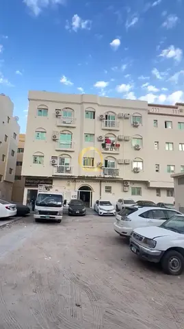 بناية للبيع في مويلح التجارية – دخل سنوي 450 ألف درهم – موقع مميز
