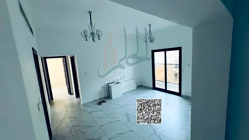 للإيجار السنوي في منطقة العالية، عجمان، شقة 3 غرف وصالة، جميع الغرف ماستر بحمامات خاصة، 4 حمامات، صالة واسعة مع بلكونة ومساحات كبيرة جدًا.