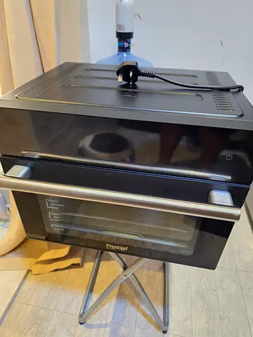 Used Air Fryer Oven (good condition)