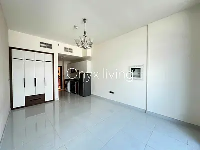 Spacious Layout || Prime Location || Ready To Move