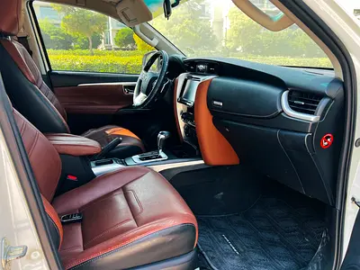 2017 Toyota FORTUNER — фото 8