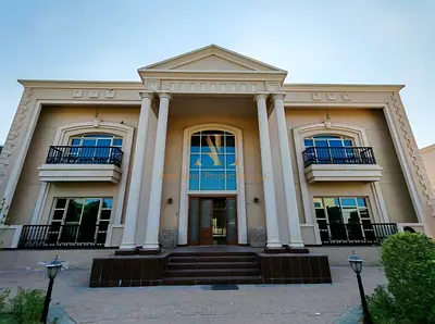 Spacious 5BR Villa | Private Pool | Mature Garden
