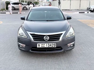 Nissan Altima 2013 SL GCC Specs SL 7 years company service single owner boss sound system