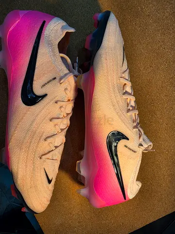 Nike Phantom GX II Elite FG football shoes