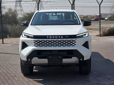Toyota Hilux Double Cab GL 2027 GCC Specs